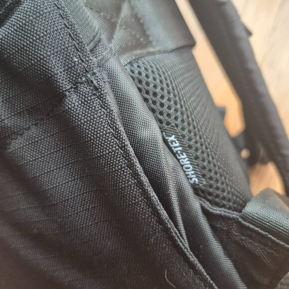 Solgaard Shore-Tex Daypack Baltic Black Backpack Fits 15" Laptop - Picture 13 of 16